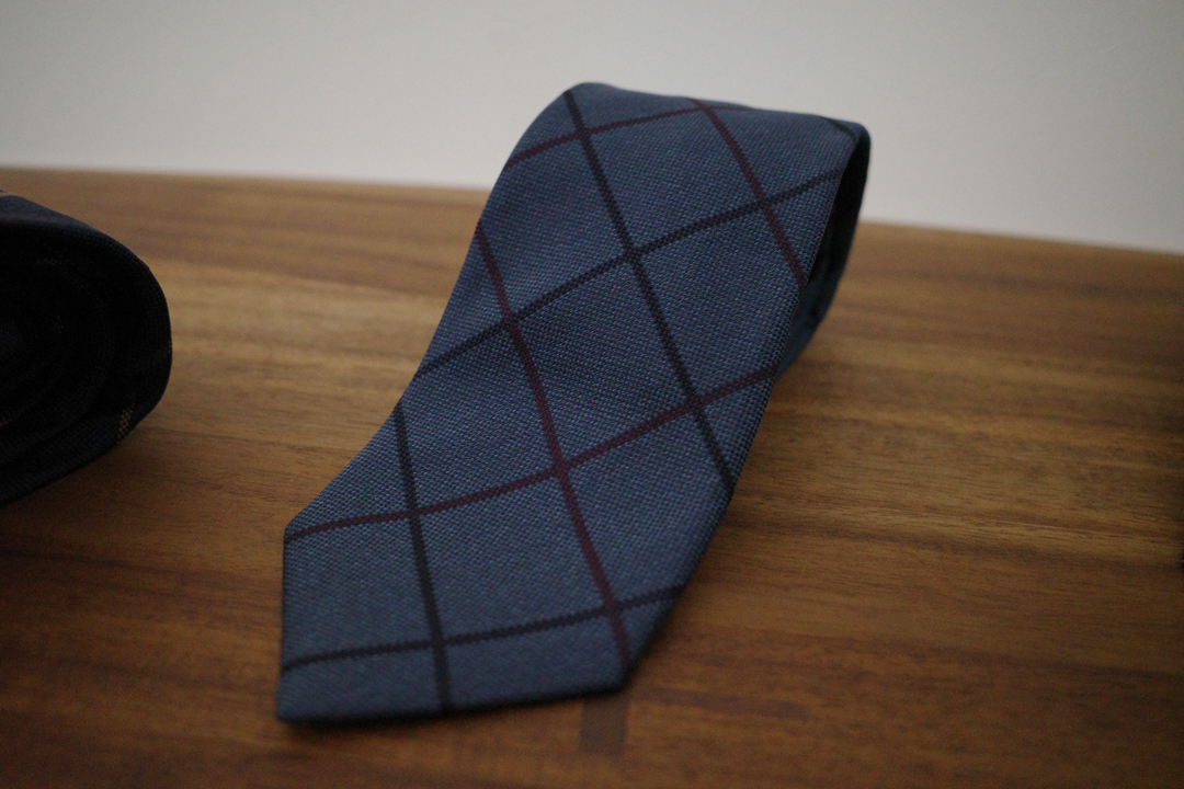 ウィンドウペンネクタイ4