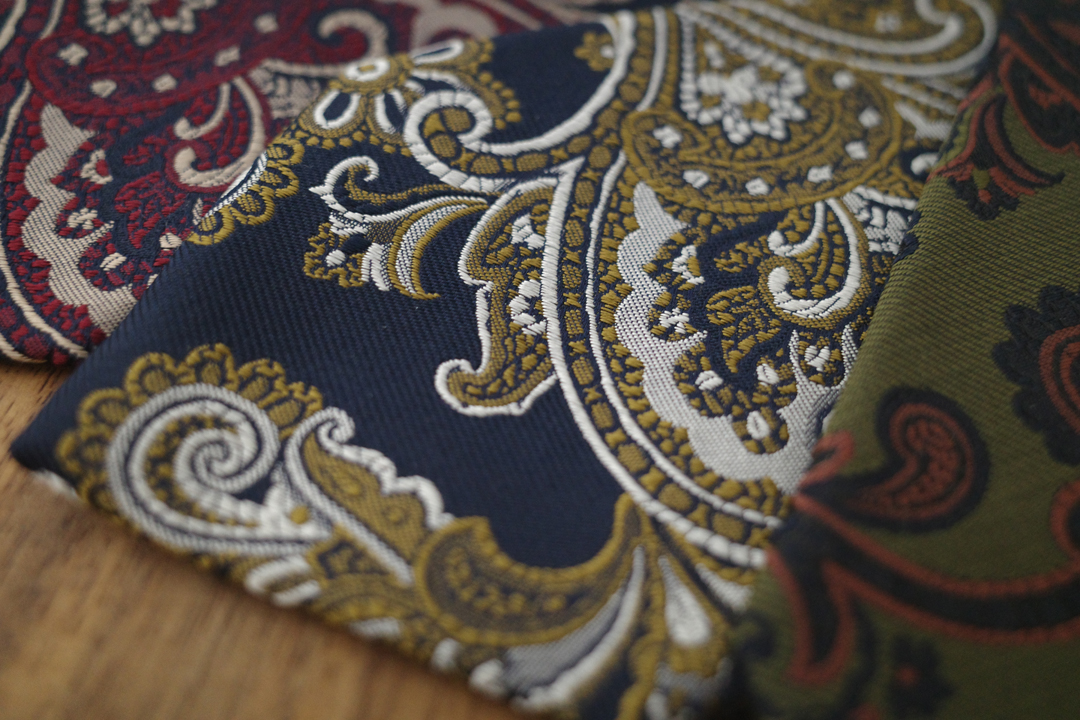 王道のペイズリーネクタイ5