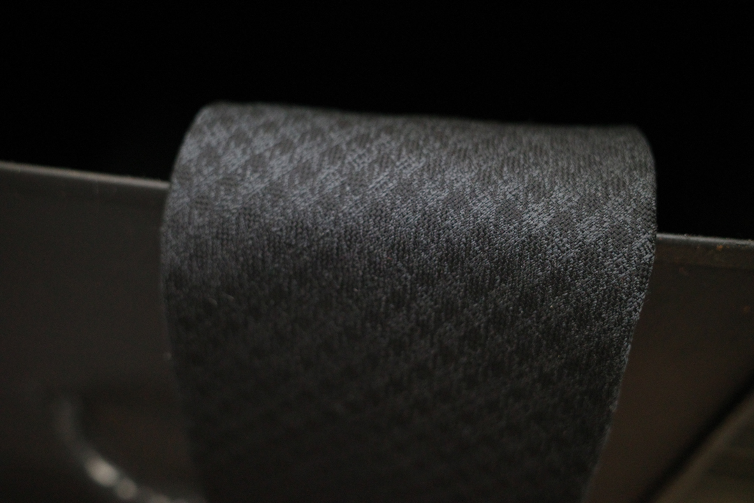 モードなギンガムチェックネクタイ3