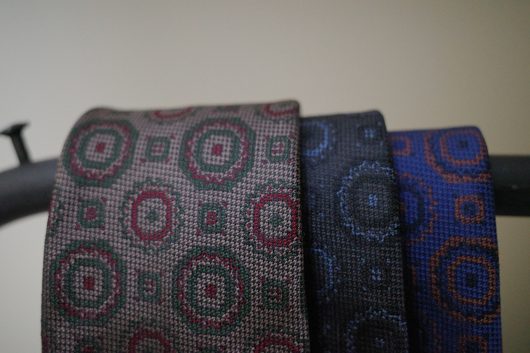 フラットメダリオンネクタイ4