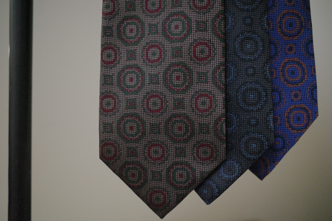 フラットメダリオンネクタイ5